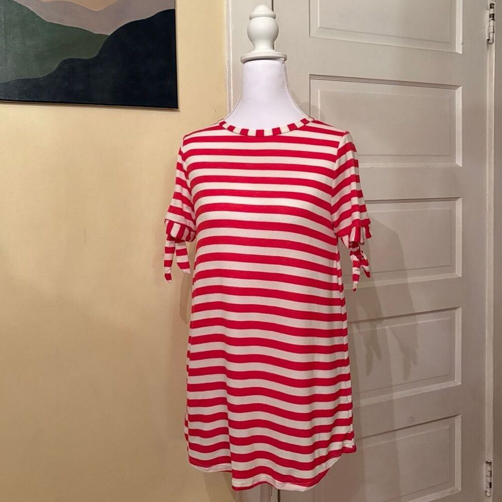 Woman's tie sleeve top tunic red white stripe peppermint America 4th of July